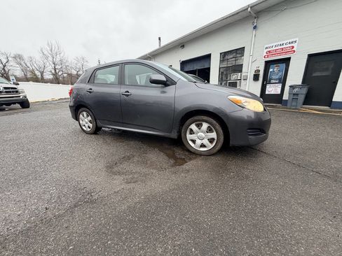 Used 2009 Toyota Matrix image 4