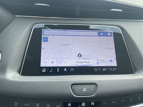 Used 2023 Cadillac XT4 Premium Luxury AWD/4WD image 28