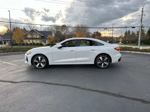 New 2025 Audi A5 2.0T Premium Plus image 4