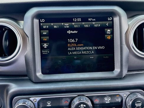 Certified 2023 Jeep Wrangler Unlimited Rubicon 4xe AWD/4WD image 16
