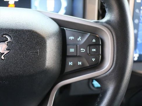 Used 2025 Ford Bronco Outer Banks image 28