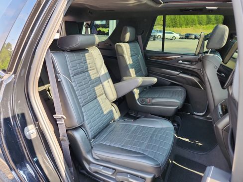 Used 2021 Cadillac Escalade Sport Platinum image 56