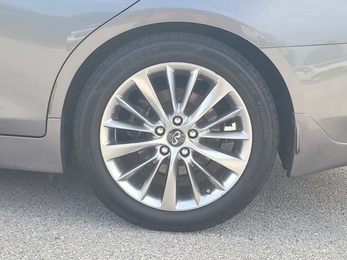 Used 2019 INFINITI Q50 Luxe w/ Essential Package (3.0T Luxe) RWD image 8