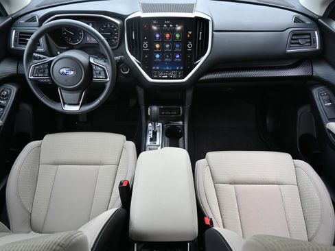 Certified 2025 Subaru Ascent Premium w/ Popular Package #2 image 30
