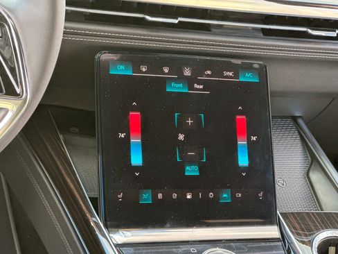 New 2026 Cadillac Escalade ESV 4WD image 4