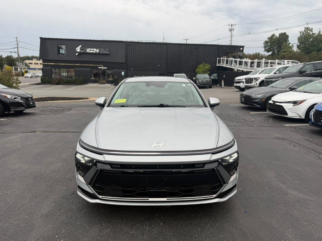 Used 2024 Hyundai Sonata SEL FWD image 8