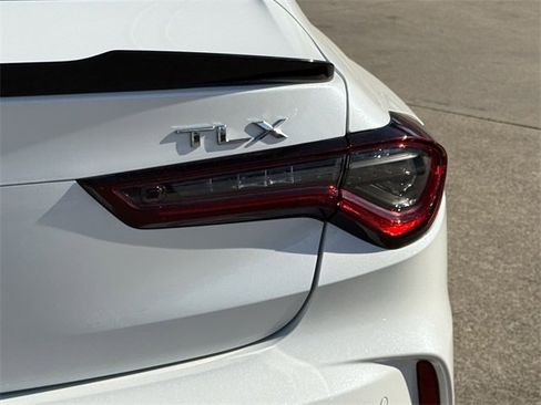 Used 2022 Acura TLX w/ A-SPEC Pkg image 6