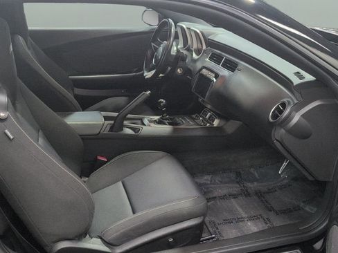 Used 2010 Chevrolet Camaro SS RWD image 18