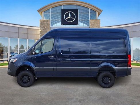 New 2025 Mercedes-Benz Sprinter 2500 image 2