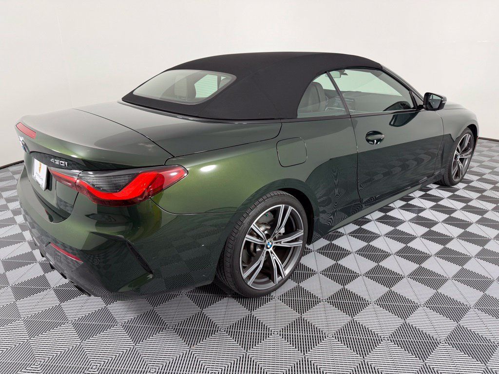 Used 2022 BMW 430i xDrive Convertible w/ M Sport Package AWD/4WD image 11
