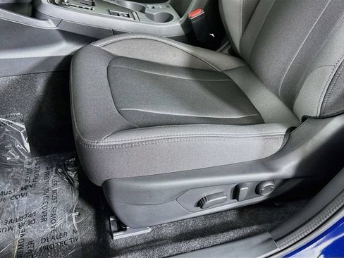 New 2026 Subaru Crosstrek 2.5i Premium AWD/4WD image 18