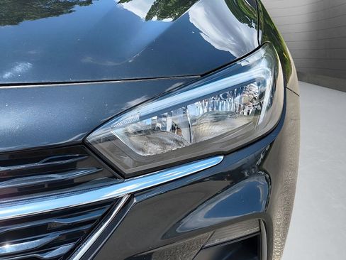 Used 2021 Buick Encore GX Preferred w/ Cold Weather Comfort Package image 26