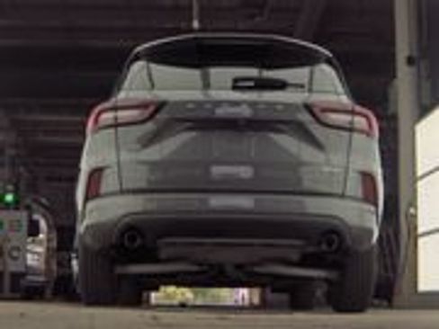 Used 2024 Ford Escape ST-Line w/ Tech Pack #1 AWD/4WD image 5