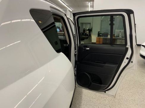 Used 2015 Jeep Compass Sport w/ Power Value Group AWD/4WD image 27