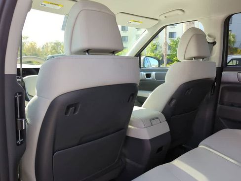 New 2026 Hyundai Santa Fe SE FWD image 19