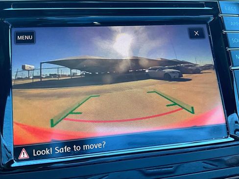 Used 2018 Volkswagen Beetle 2.0T SE image 21