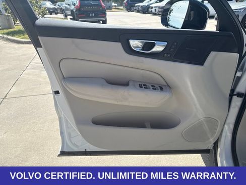 Certified 2026 Volvo XC60 B5 Ultra AWD/4WD image 18