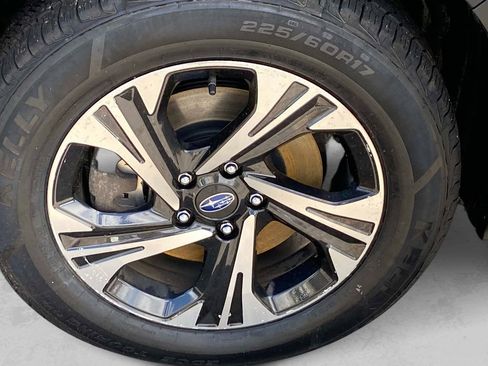 Certified 2024 Subaru Crosstrek 2.0i Premium AWD/4WD image 28