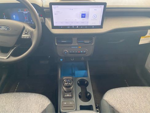 New 2025 Ford Maverick XLT w/ 4K Tow Package image 18