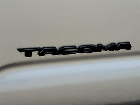 Used 2023 Toyota Tacoma SR image 10