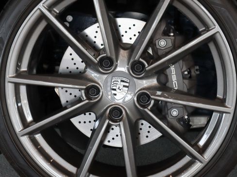 Used 2024 Porsche 911 Carrera T image 13