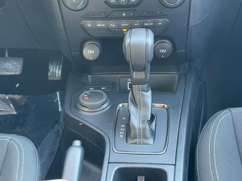 Used 2022 Ford Ranger XLT image 14