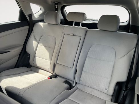 Used 2019 Hyundai Tucson SE image 13