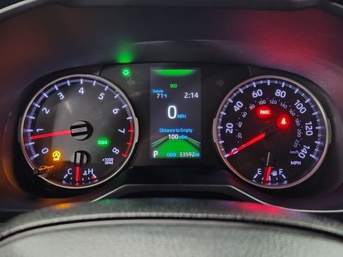 Used 2022 Toyota RAV4 XLE image 35