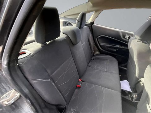 Used 2015 Ford Fiesta SE w/ Comfort Package FWD image 25