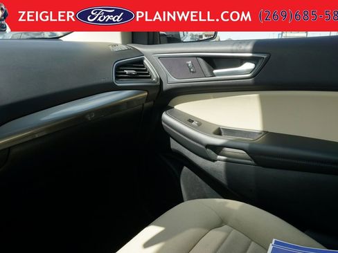 Used 2024 Ford Edge SE AWD/4WD image 30