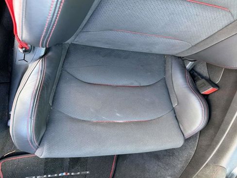 Used 2019 Chevrolet Camaro ZL1 RWD image 16