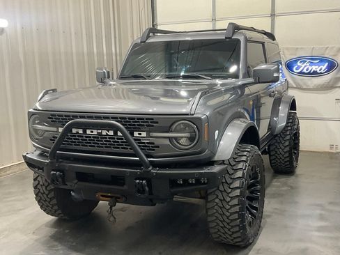 Used 2022 Ford Bronco Badlands AWD/4WD image 4