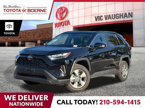 Certified 2025 Toyota RAV4 XLE FWD image 1