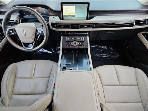 Used 2022 Lincoln Aviator Reserve RWD image 19