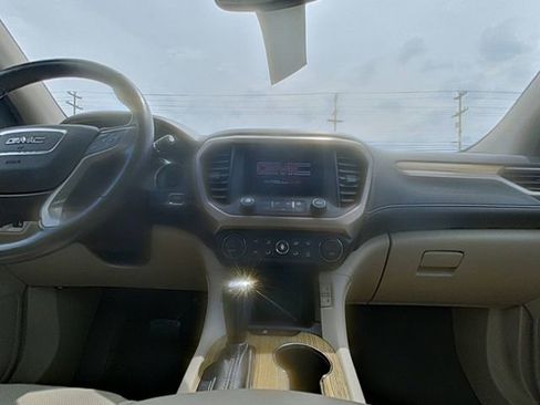 Used 2019 GMC Acadia Denali w/ LPO, Floor Liner Package FWD image 30