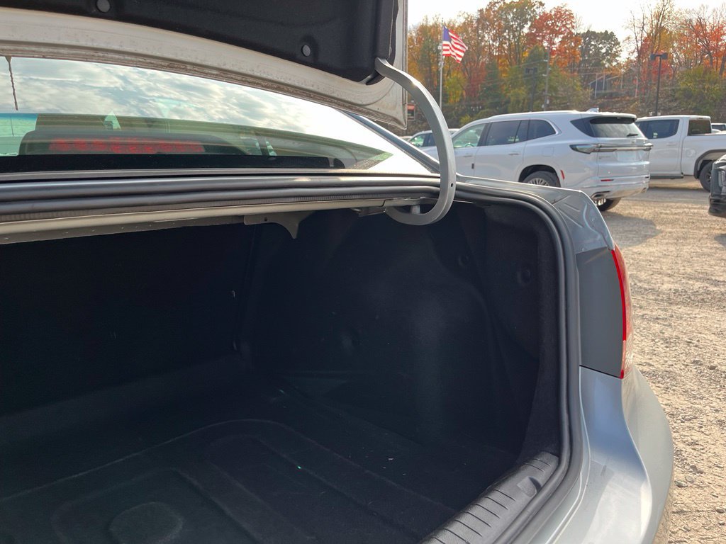 Used 2012 Chevrolet Cruze LT FWD image 16