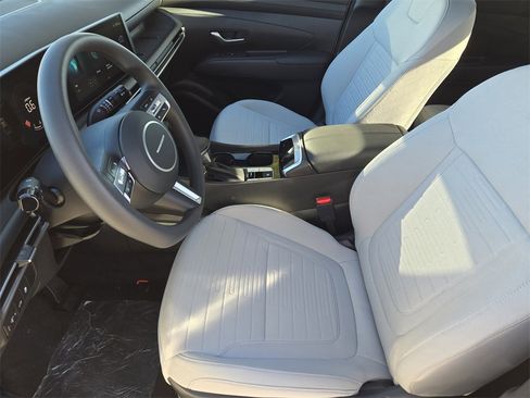 New 2026 Hyundai Santa Cruz SE image 14