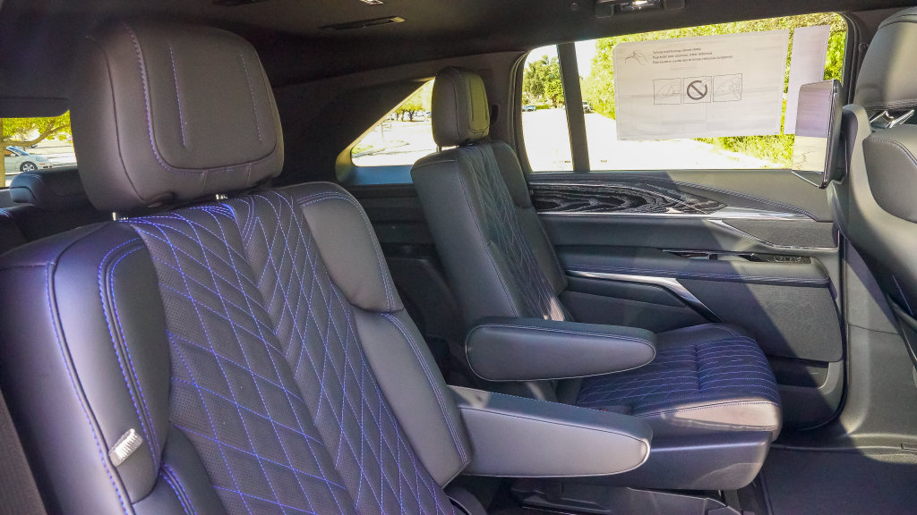 New 2026 Cadillac Escalade IQ Sport 1 AWD/4WD image 11