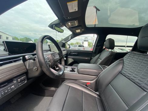 New 2025 GMC Sierra EV Denali image 12