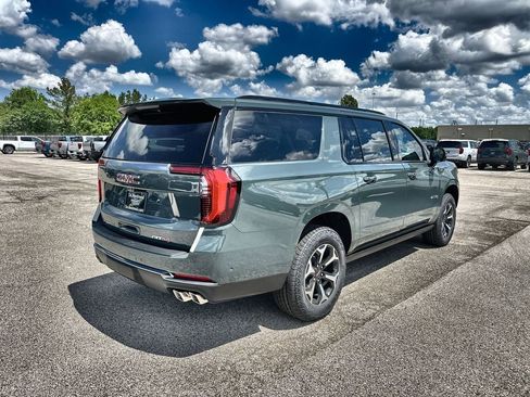New 2026 GMC Yukon XL AT4 image 11