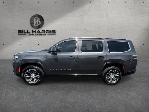 Used 2022 Jeep Grand Wagoneer Series I w/ Flexible Seating Group AWD/4WD image 12
