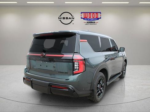 Used 2026 Nissan Armada PRO-4X AWD/4WD image 3