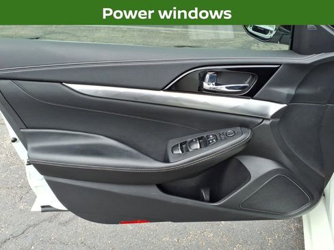 Used 2022 Nissan Maxima SV w/ Floor Mat Group FWD image 26