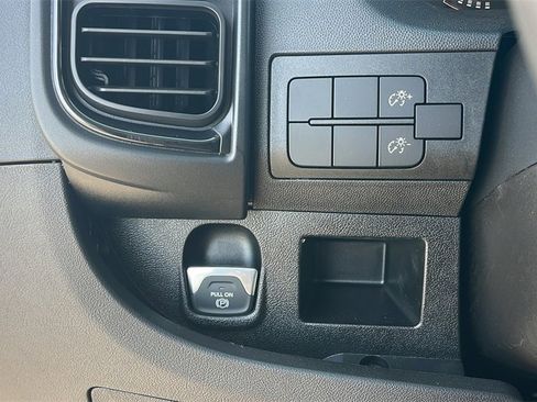 New 2025 RAM ProMaster 2500 image 20