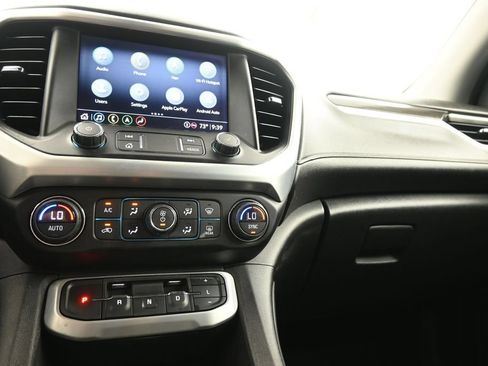 Used 2021 GMC Acadia SLT FWD image 19