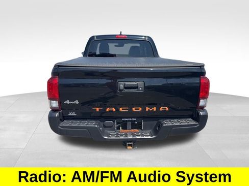 Used 2022 Toyota Tacoma SR AWD/4WD image 4