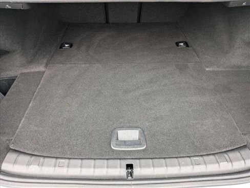 Used 2023 BMW 530e w/ Premium Package image 6