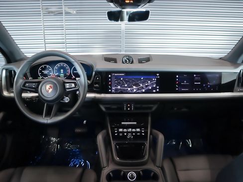 New 2026 Porsche Cayenne E-Hybrid image 14