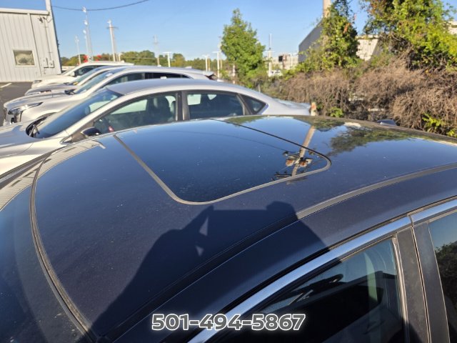 Used 2017 Nissan Altima 2.5 SV w/ Convenience Package FWD image 9