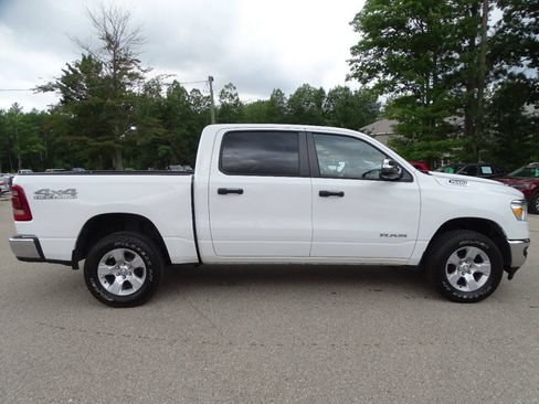 Used 2023 RAM 1500 4x4 Crew Cab Big Horn image 51
